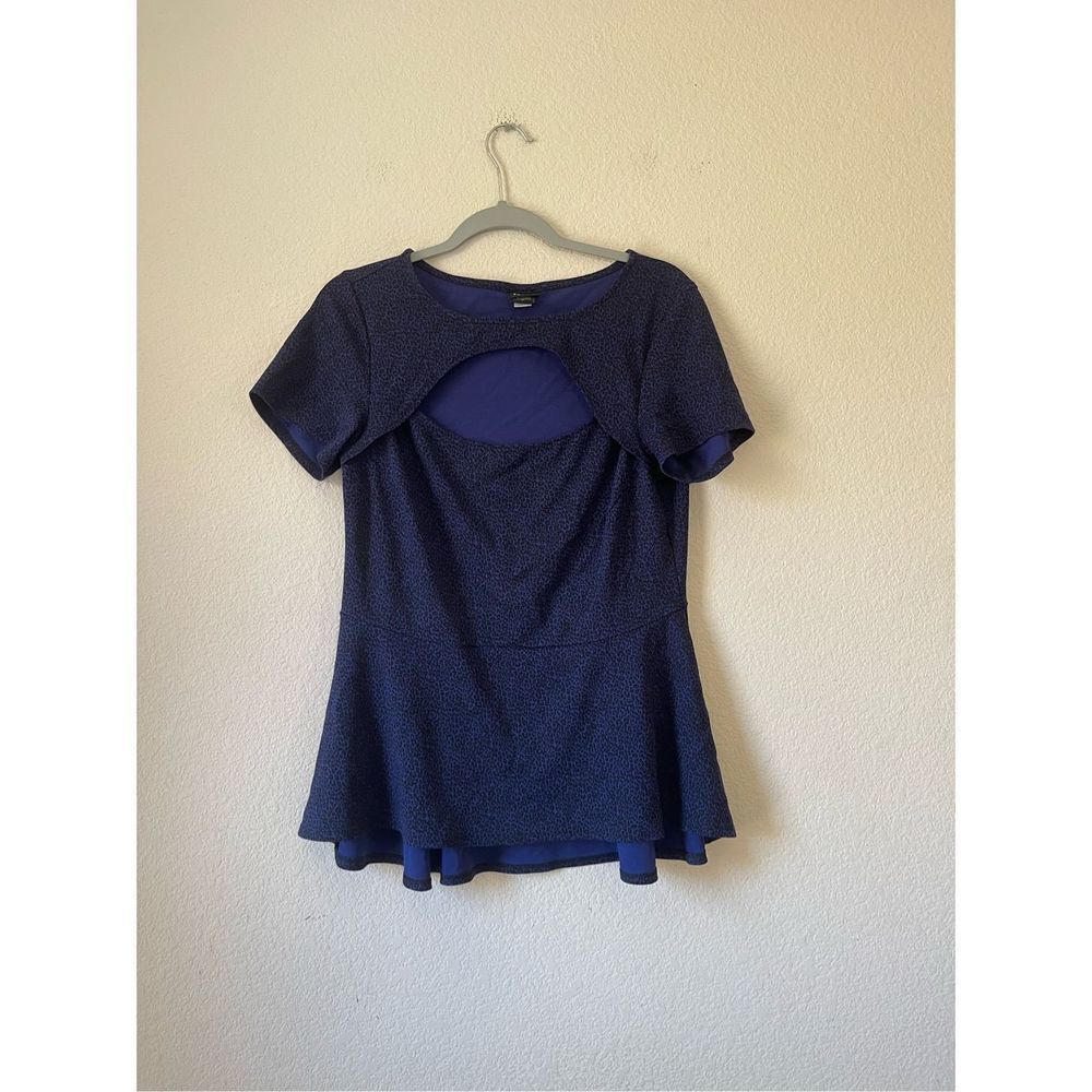 Torrid cut out front animal print blue and black peplum blouse size large